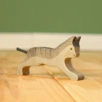 HOLZTIGER Katze, laufend