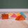 Lucite Small Triangles – 32 transparente Acryl-Dreiecke für leuchtende Bauideen