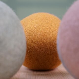Funky Filzbälle Erde 4er-Set – Bunte Riesenbälle aus Filz von Papoose Toys