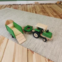 Hofzeit-Set – Traktor, Heuwender &...