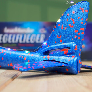 Leuchtender LED Segelflieger – Kinder Wurfgleiter mit Blinkmodus