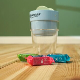 Spielstabil Becher-Mühle-Set mit 3 Badetabs – Wasserspaß für Bad & Garten