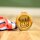 Sieger Medaille, Messing  mit Umhängeband – personalisierbare Sportmedaille Ø 4 cm