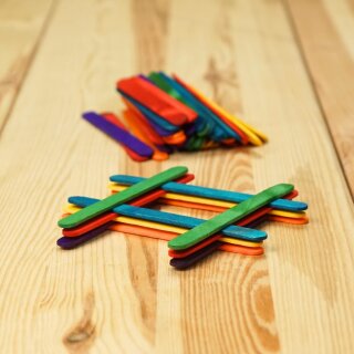 Bunte Bastelhölzer klein 50 Stück – Kreativ Holzstäbchen Set