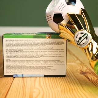 Seifenblasen Fußball Pokal mit Licht – leuchtender Seifenblasenspaß für kleine Fußballfans
